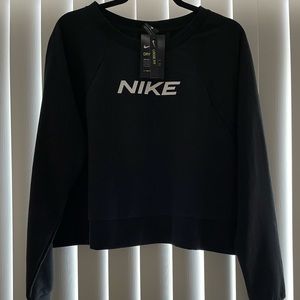 New Nike Women’s Cropped Crewneck Sweatshirt